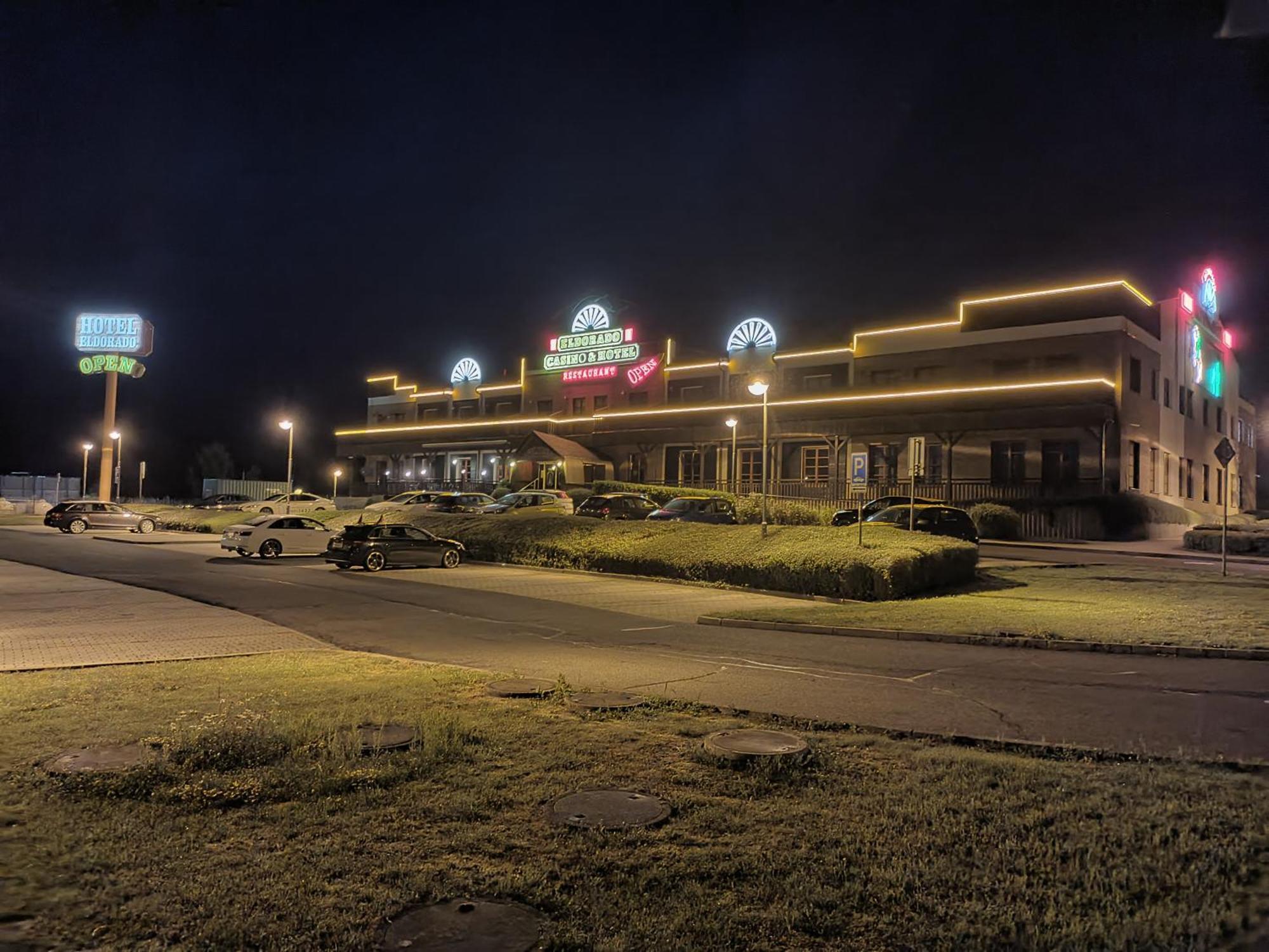 Casino & Hotel Eldorado Ceska Kubice Екстериор снимка